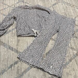 Leopard matching set